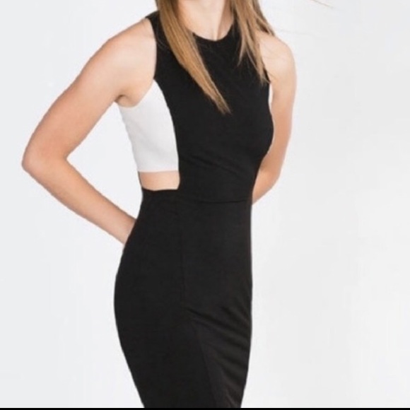 Zara Black dress with white side panel cutout - Picture 1 of 3